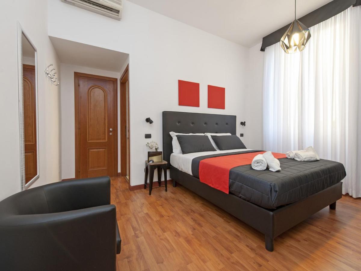 Retro Rooms Termini Rome Ruang foto
